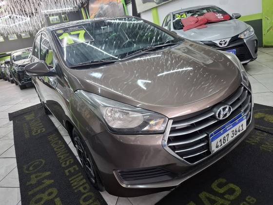 HYUNDAI HB20S 1.6 COMFORT PLUS 16V FLEX 4P AUTOMÁTICO